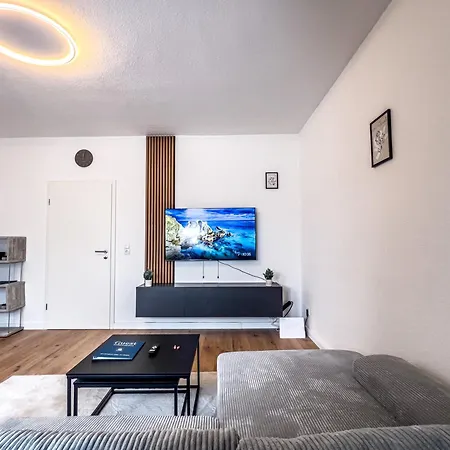 Modern & Cozy Apartment *